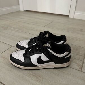 nike dunk low panda dunks